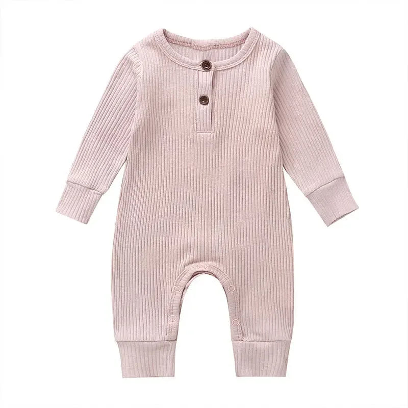 Fall in love with our cozy cotton romper for newborns! Perfect for baby boys and girls, this long sleeve jumpsuit is a must-have for autumn adventures! 🍂👶✨