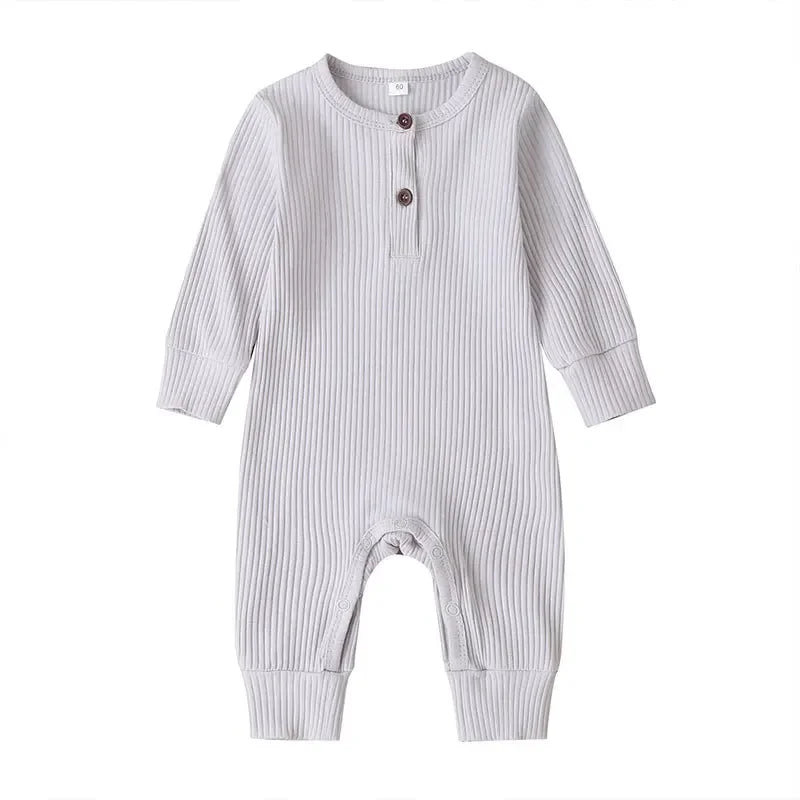 Fall in love with our cozy cotton romper for newborns! Perfect for baby boys and girls, this long sleeve jumpsuit is a must-have for autumn adventures! 🍂👶✨